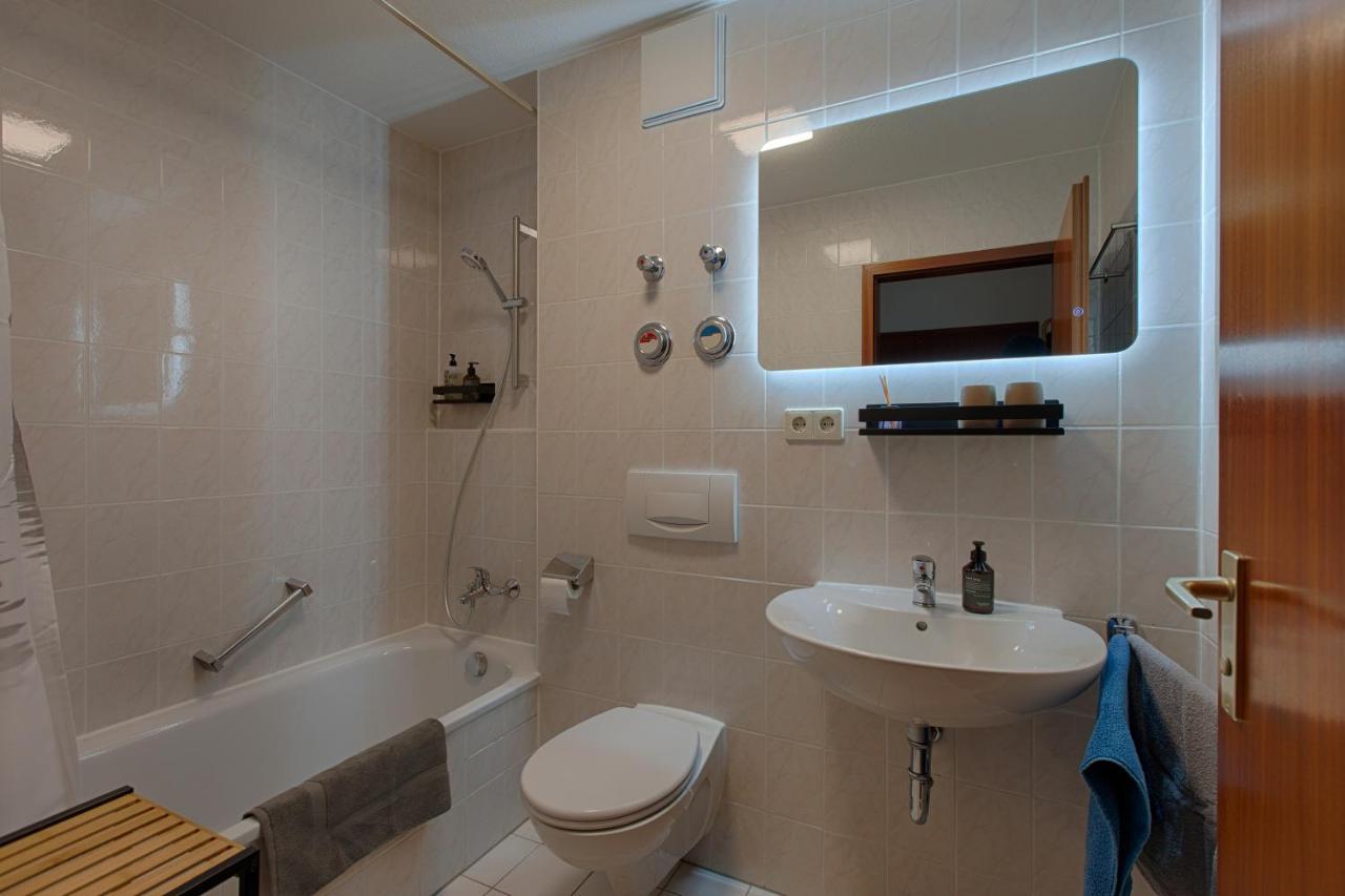 Lamiacasa Business-Family-Near Bosch-Airport Apartment Renningen Bagian luar foto